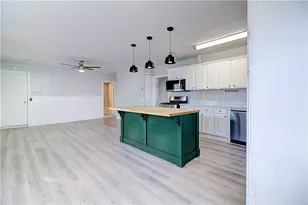 143 Tell St, Providence, RI 02909 - Photo 5