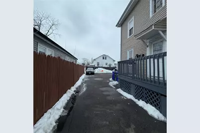 48 Unit Street, Providence, RI 02909 - Photo 3