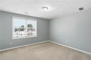 23 Fortin Ave, Pawtucket, RI 02860 - Photo 11