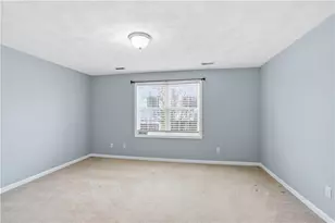 23 Fortin Ave, Pawtucket, RI 02860 - Photo 13