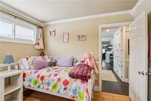 16 Morris St, West Warwick, RI 02893 - Photo 13