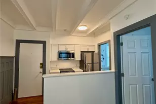 182 Adelaide Ave, Providence, RI 02907 - Photo 5