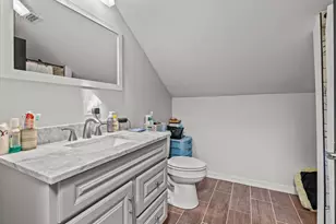 43 Woodbine St, Cranston, RI 02910 - Photo 43