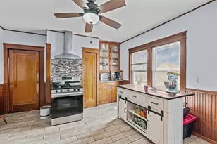 43 Woodbine St, Cranston, RI 02910 - Photo 33