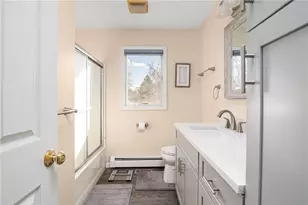 30 Acorn Ct, Wakefield, RI 02879 - Photo 11