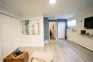 603 Thames St, Newport, RI 02840 - Photo 21