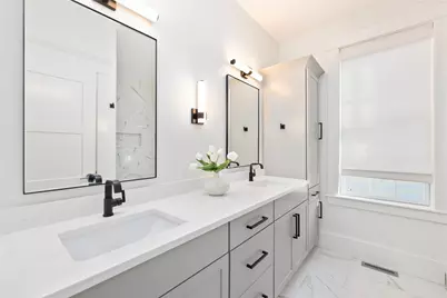 33 Carnegie Abbey Lane, Portsmouth, RI 02871 - Photo 17