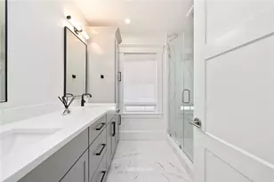 33 Carnegie Abbey Ln, Portsmouth, RI 02871 - Photo 31