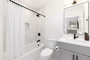 33 Carnegie Abbey Ln, Portsmouth, RI 02871 - Photo 27