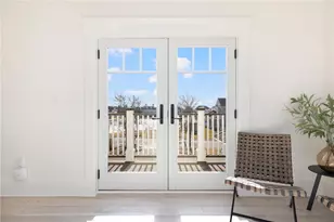 33 Carnegie Abbey Ln, Portsmouth, RI 02871 - Photo 21