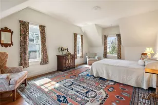 29 Prairie Ave, Newport, RI 02840 - Photo 31