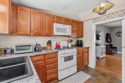 5 Marion Street, Westerly, RI 02891 - Photo 9