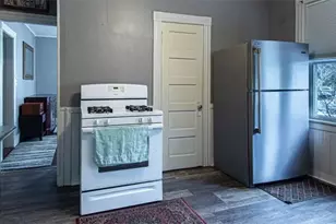 219 Cole Ave, Providence, RI 02906 - Photo 7