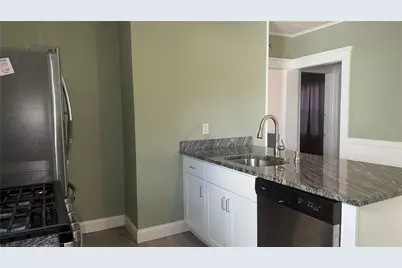 56 Waltham Street, Pawtucket, RI 02860 - Photo 11