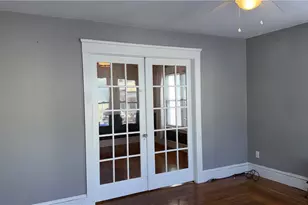 56 Waltham St, Pawtucket, RI 02860 - Photo 7