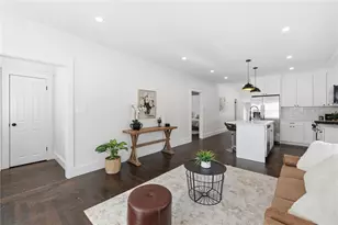 53 Oriole Ave, Pawtucket, RI 02860 - Photo 11