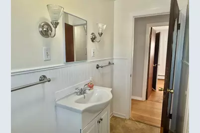 101 Honeyman Avenue, Middletown, RI 02842 - Photo 13