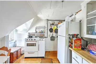 124 Pitman Street, Providence, RI 02906 - Photo 25