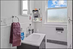 68 Wood St, Warren, RI 02885 - Photo 3