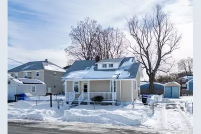 141 Hanover Avenue, Pawtucket, RI 02861 - Photo 1