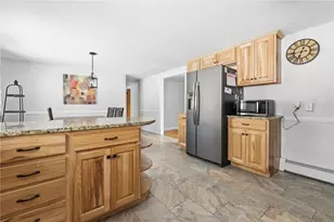 15 Anita Rd, Johnston, RI 02919 - Photo 9