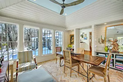 22 Lantern Lane, Barrington, RI 02806 - Photo 5