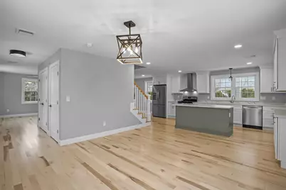 60 Bloor Street, Warwick, RI 02889 - Photo 9