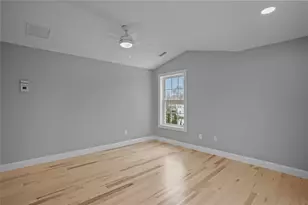 60 Bloor St, Warwick, RI 02889 - Photo 33