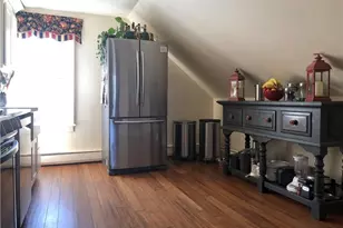 12 Washington St, Bristol, RI 02809 - Photo 9