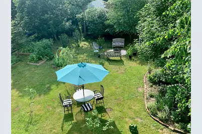 56 Ivy Street, Providence, RI 02906 - Photo 3