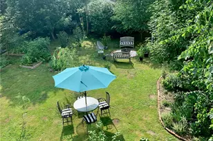 56 Ivy St, Providence, RI 02906 - Photo 3