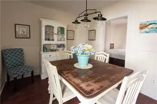 11 Brewer St, Newport, RI 02840 - Photo 5