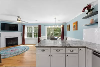 1196 Charles Street #6, North Providence, RI 02904 - Photo 7