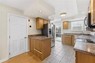 3399 Post Rd, Warwick, RI 02886 - Photo 5