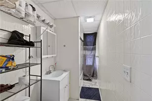 538 Wood Ave, Woonsocket, RI 02895 - Photo 31