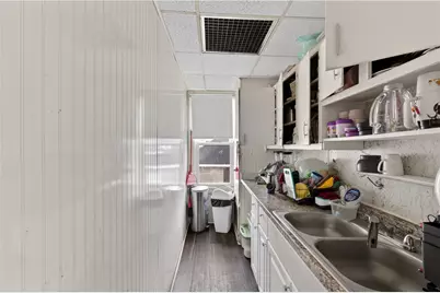 538 Wood Avenue, Woonsocket, RI 02895 - Photo 23