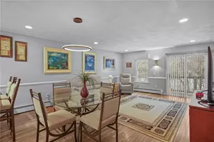 565 Quaker Ln, West Warwick, RI 02893 - Photo 5