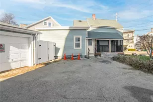 15 Knight St, Woonsocket, RI 02895 - Photo 3