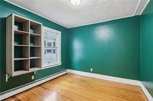169 Ivy St, Providence, RI 02906 - Photo 11