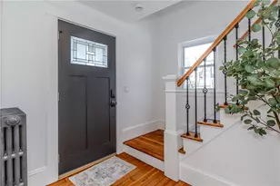 8 Lenox Ave, West Warwick, RI 02893 - Photo 3