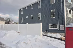 74 Westcott Ave, Providence, RI 02909 - Photo 3