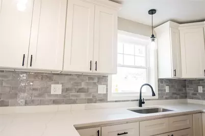 74 Westcott Avenue, Providence, RI 02909 - Photo 7