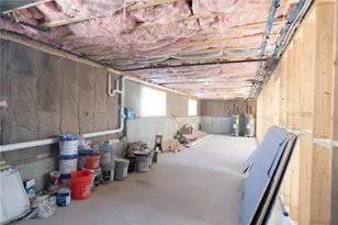 74 Westcott Ave, Providence, RI 02909 - Photo 33