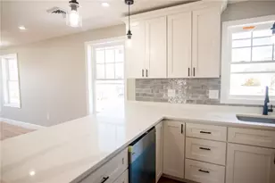 74 Westcott Ave, Providence, RI 02909 - Photo 25