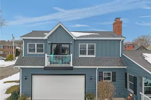 97 Eustis Ave, Newport, RI 02840 - Photo 5