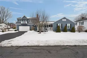 97 Eustis Ave, Newport, RI 02840 - Photo 7