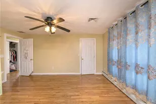 36 Great Oak Dr, Warwick, RI 02886 - Photo 17