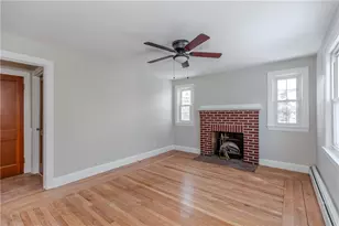 36 Walton St, Providence, RI 02908 - Photo 17