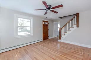 36 Walton St, Providence, RI 02908 - Photo 19