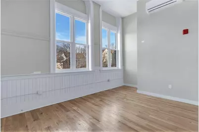 72 Kendrick Avenue, Woonsocket, RI 02895 - Photo 9